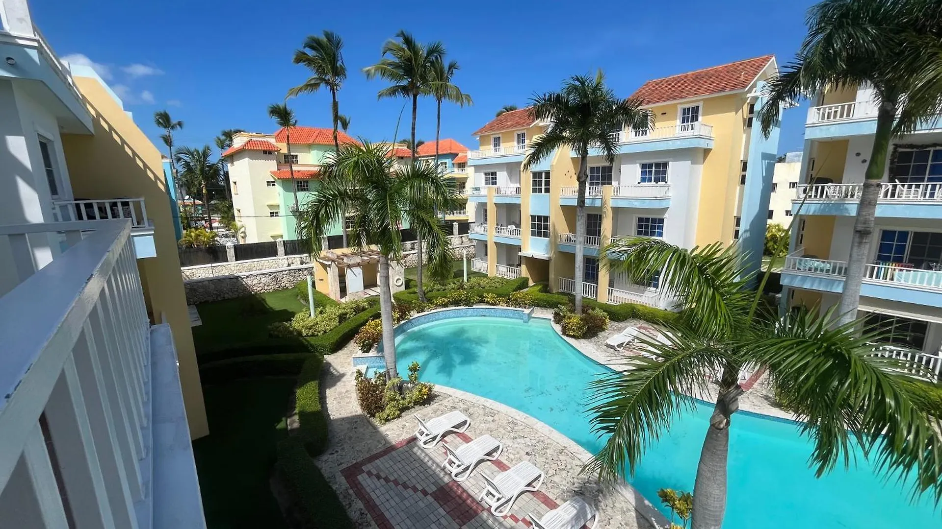 Luxury Beach Penthouse With Pool, Bbq, Ac, Wi-Fi, 5-Min Walk To El Cortecito & Bavaro Beaches, Punta Cana 0*,  République dominicaine
