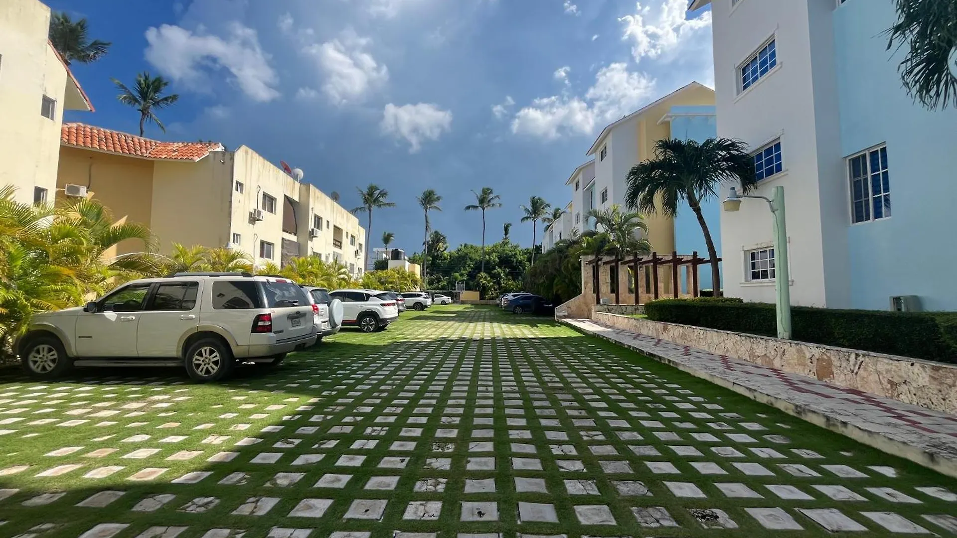 Luxury Beach Penthouse With Pool, Bbq, Ac, Wi-Fi, 5-Min Walk To El Cortecito & Bavaro Beaches, Punta Cana 0*,