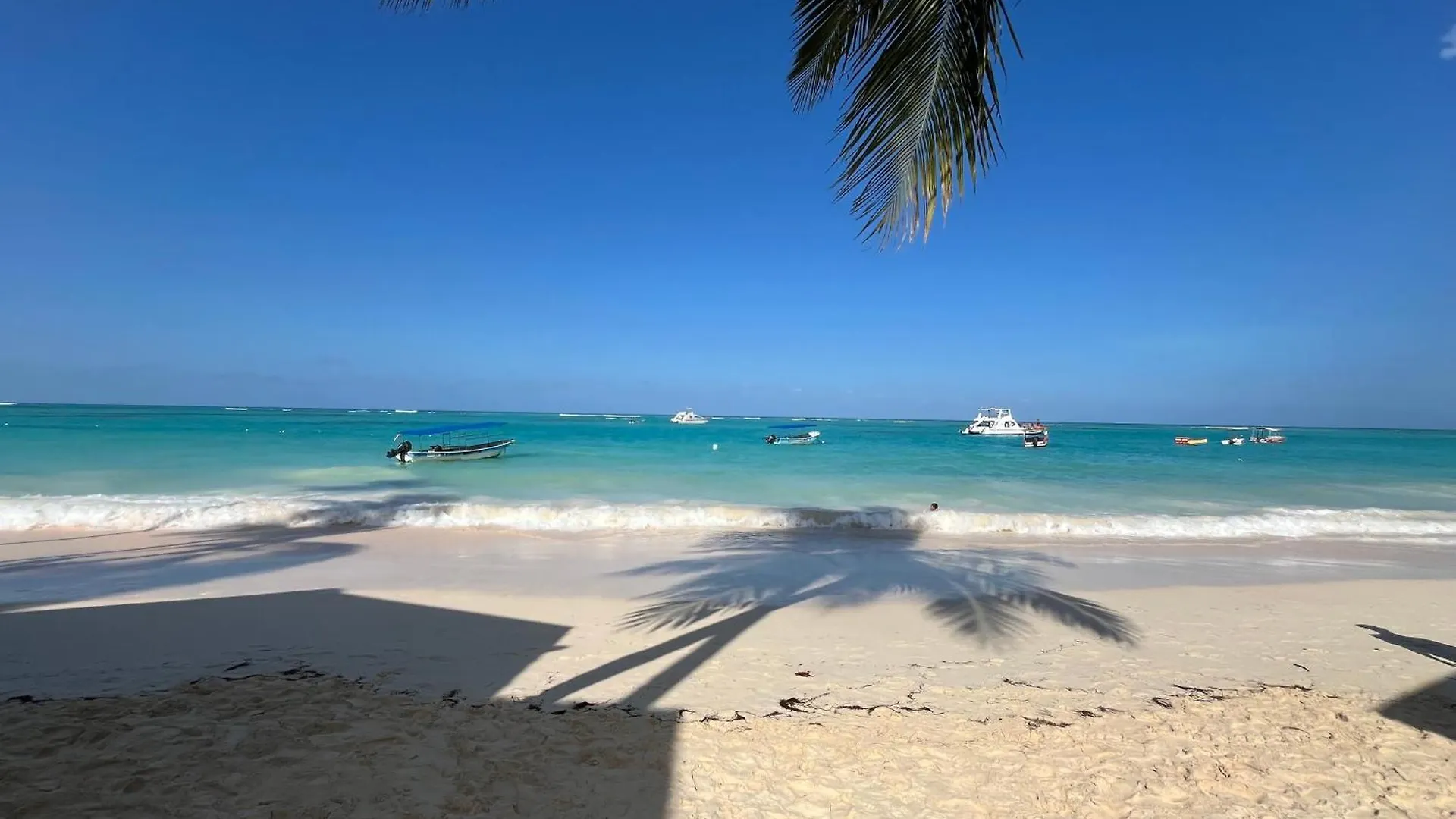 Luxury Beach Penthouse With Pool, Bbq, Ac, Wi-Fi, 5-Min Walk To El Cortecito & Bavaro Beaches, Punta Cana Appartement